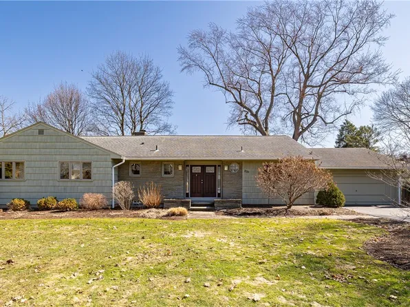 270 Grosvenor Rd, Rochester, NY 14610