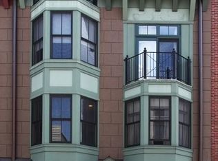 555 1st St #A, Hoboken, NJ 07030