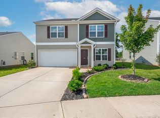 578 Ridgeville Crossing Dr, Inman, SC 29349