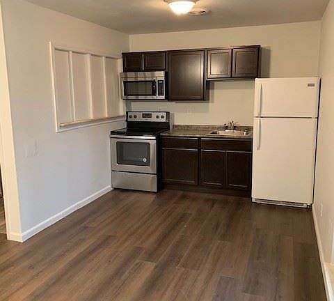 4th image of 147 Mary Lee Dr APT 4
