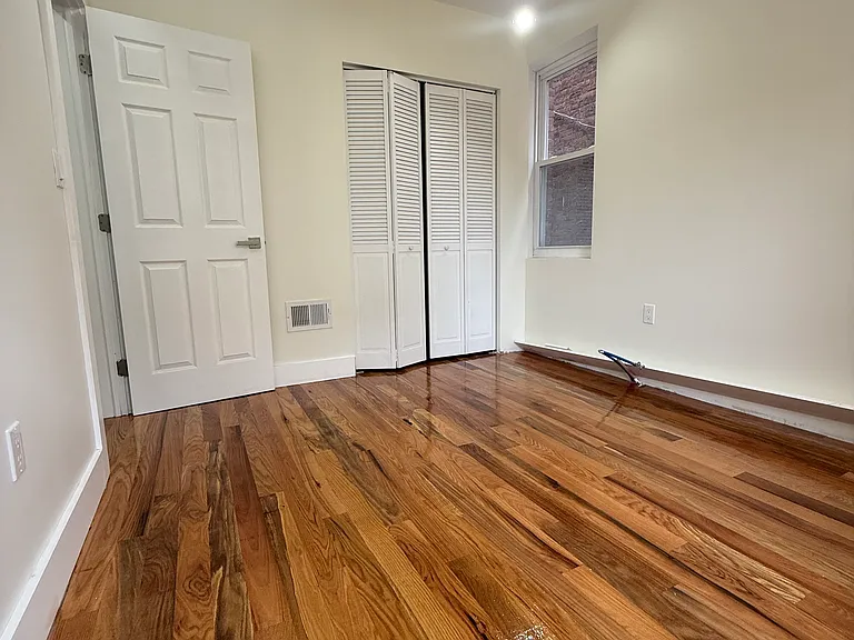 157 Milford Ave #1 — Photo 8