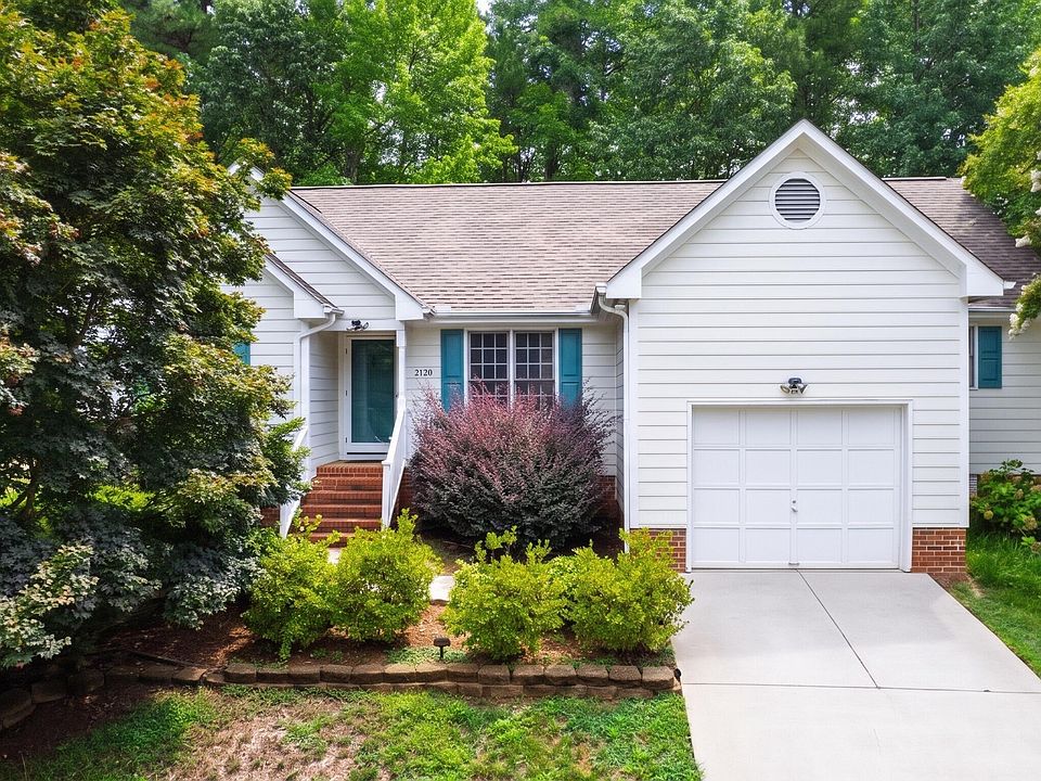 1st image of 2120 Longwood Dr