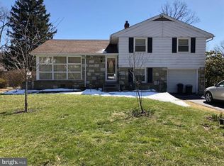 612 Laverock Rd, Glenside, PA 19038