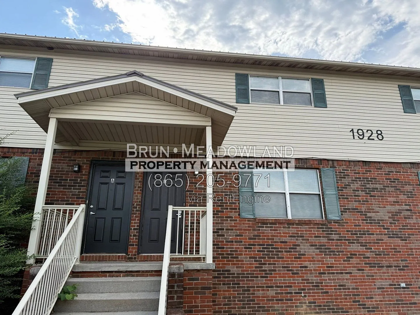 2 bed, 1.5 bath, 1150 sqft, $1,350 — Photo 1