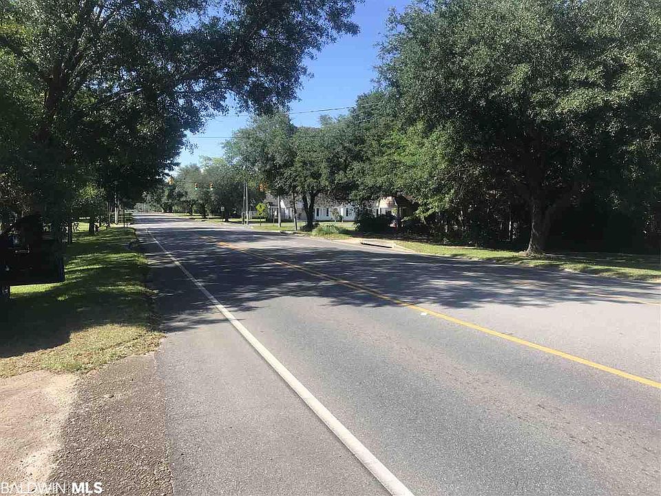 2nd image of 403 Hand Ave