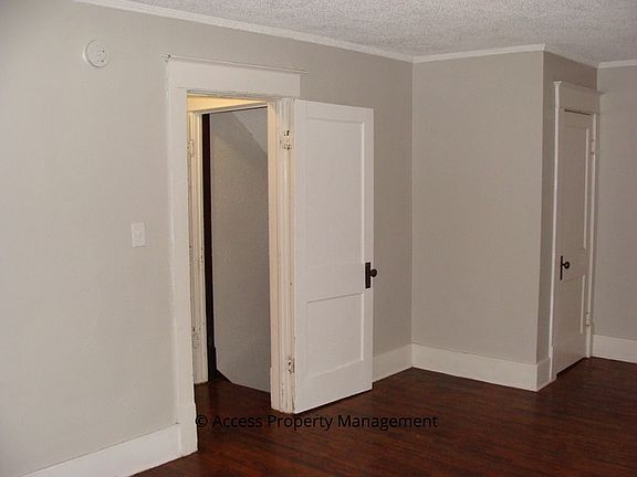 4th image of 614 Fuller Ave SE