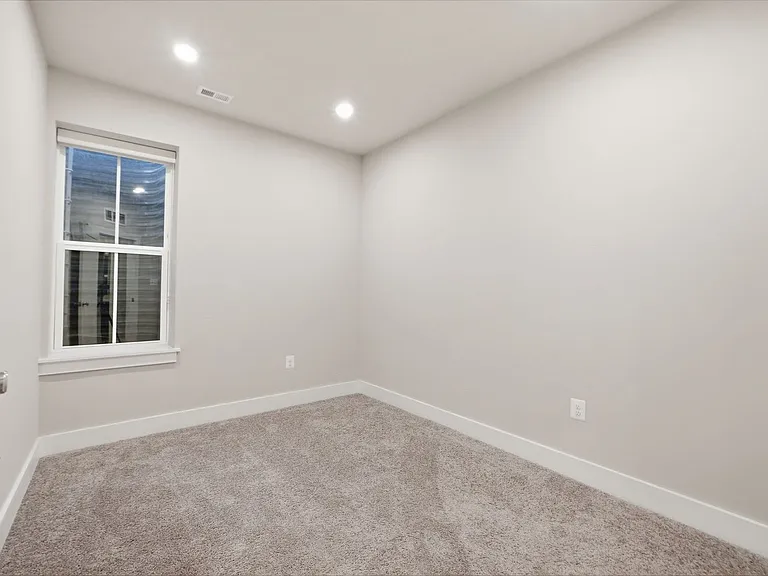 7227 Georgia Ave NW #B — Photo 23