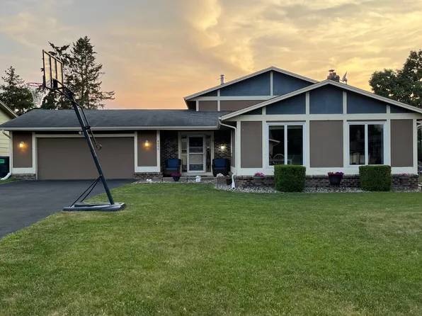 4000 Penrod Ln NE, Saint Anthony, MN 55421