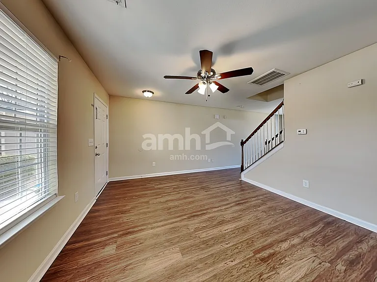 1309 Lowell St — Photo 6