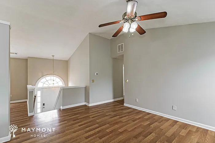 8117 Mountain Pass — Photo 6