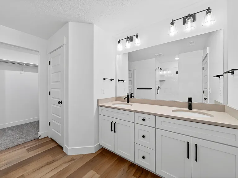 12666 S Bishop Pass Cv — Photo 25