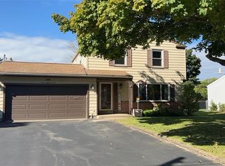187 Duxbury Rd, Rochester, NY 14626