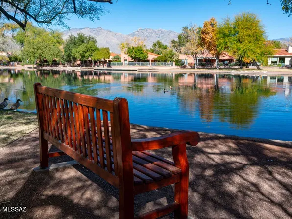 3190 N Hill Farm Dr, Tucson, AZ 85712