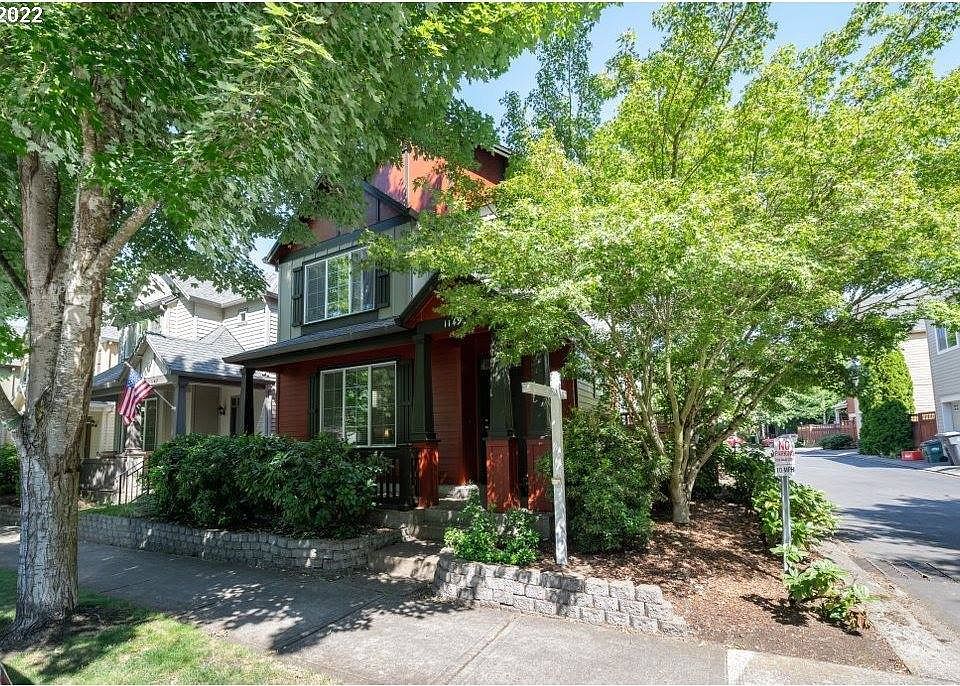 1st image of 1149 SE Bianca St