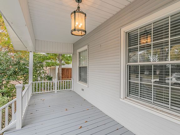 4th image of 5237 Collinwood Ave