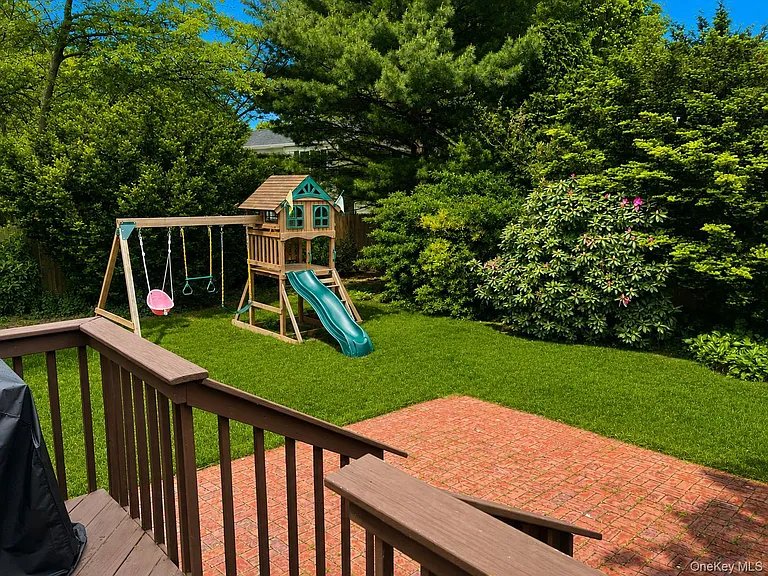 6 Sinclair Dr — Photo 5