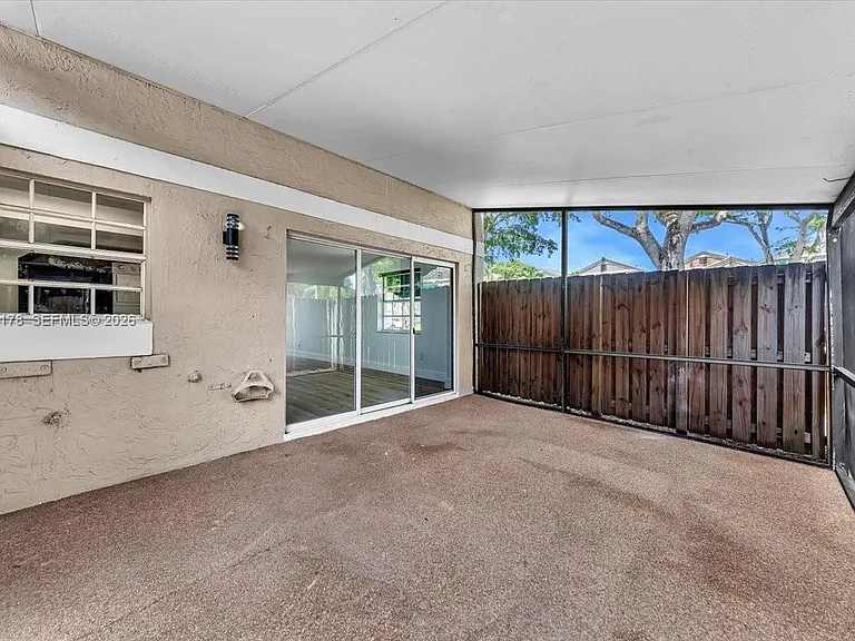 12370 SW 52nd St — Photo 46