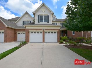 20 Red Tail Dr, Hawthorn Woods, IL 60047