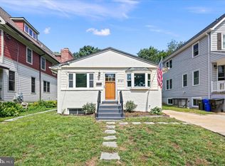 5727 6th St N, Arlington, VA 22205
