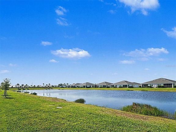 4th image of 18110 Beach Ranch Ter