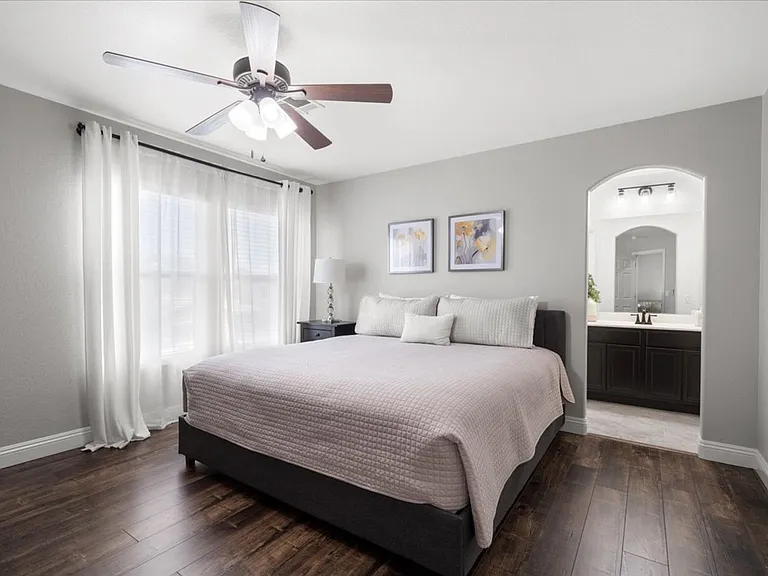 1213 Earth Ct — Photo 18
