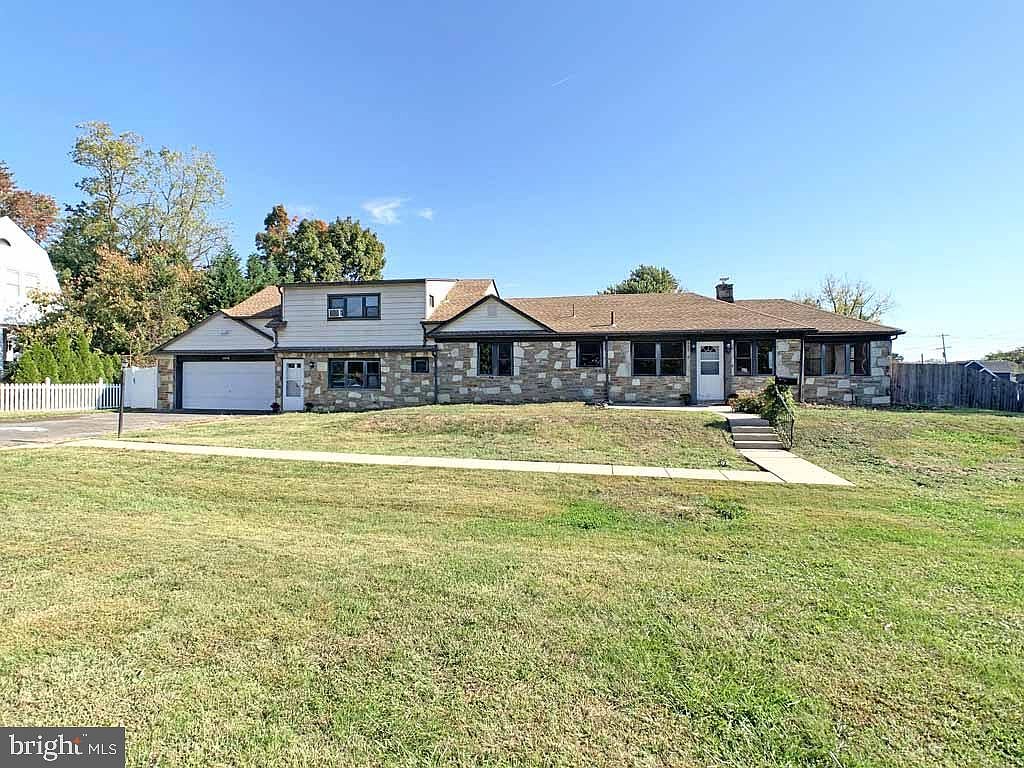 1013 Kings Ave, Bensalem, PA 19020 Zillow