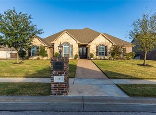 545 Hunton Ln, Waco, TX 76706