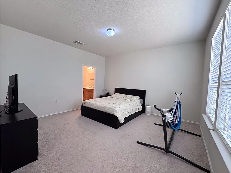 11905 Reindeer Dr — Photo 7