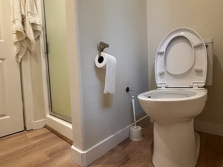 124 Hiawatha Ave #7 — Photo 5