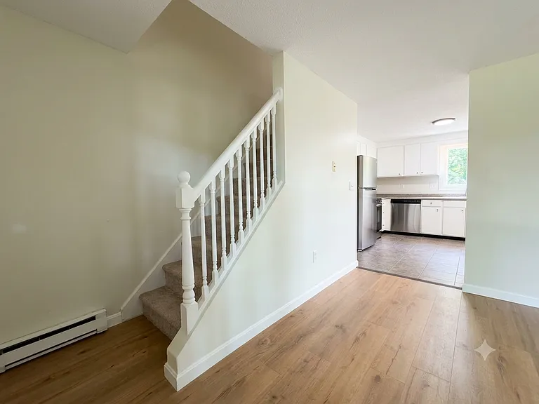3 Villa Rd — Photo 9