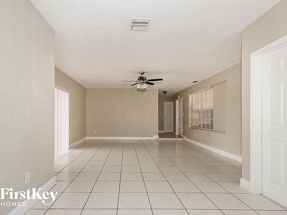 4th image of 2410 NW 63rd Ave