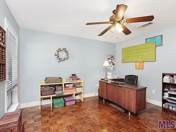 5th image of 13940 Carolyn St