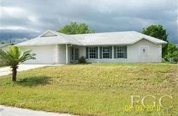 1st image of 705 SW 25th Ter