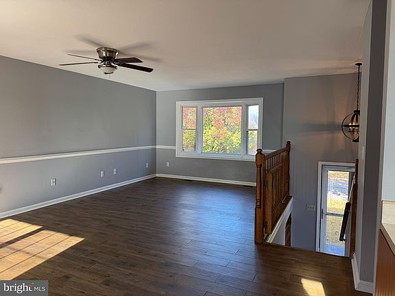 3rd image of 6739 Huntland Dr