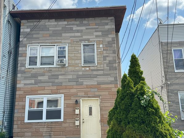 291 Pennsylvania Ave FLOOR 2