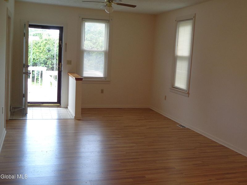 4th image of 1226 Donnan Avenue