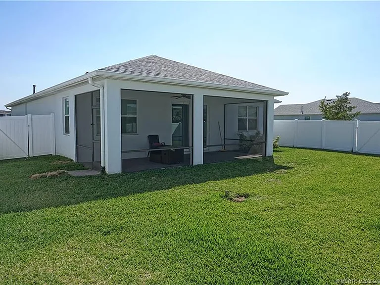 14143 SW Safi Ter — Photo 30