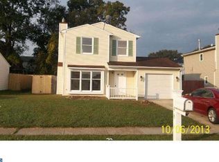 48 Three Rivers Dr, Newark, DE 19702