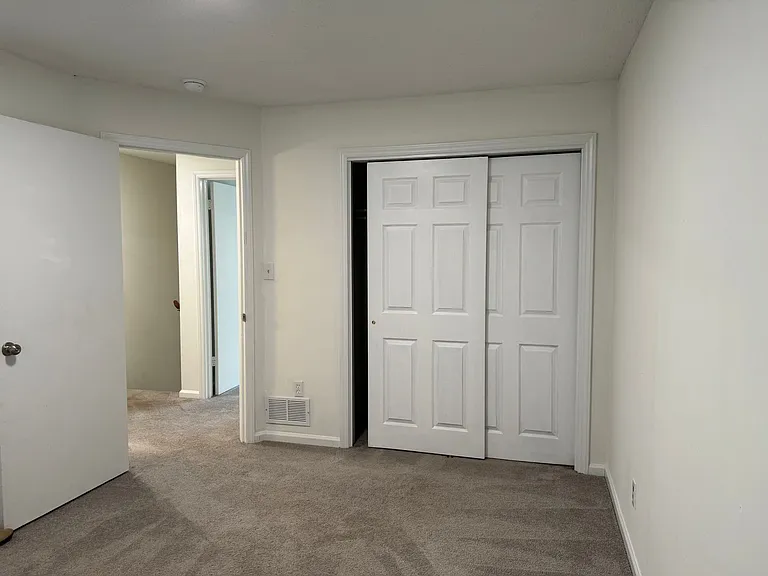 118 Ross St — Photo 21