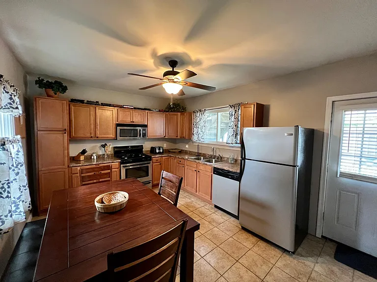 1104 Cornell St #1 — Photo 1