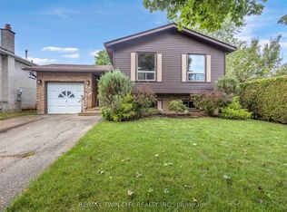 79 Hobart Cres, Brantford, ON N3P1T7