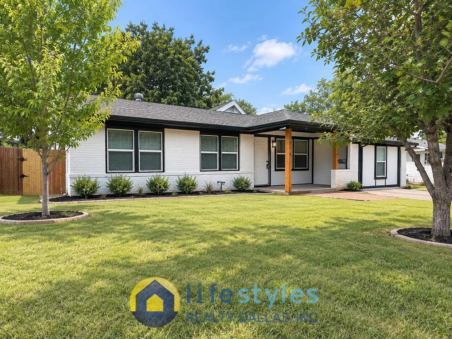 4 bed, 1690 sqft, $2,250 — Photo 1