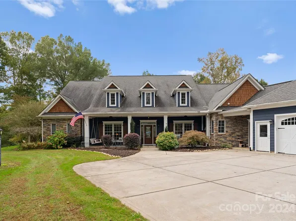 2202 Graham Rd, Mount Ulla, NC 28125