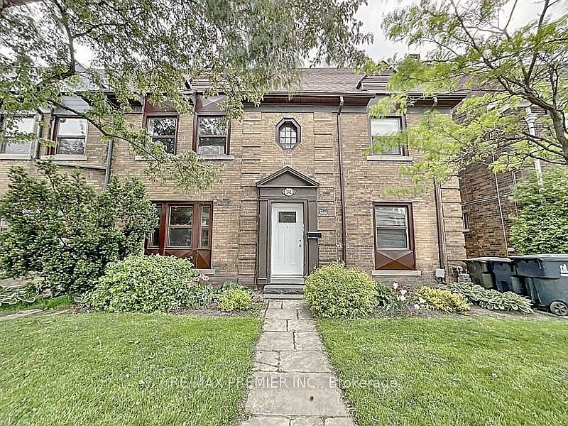 1st image of 1342 Avenue Rd