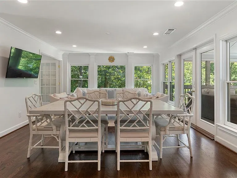 4770 Chatworth Ct — Photo 22