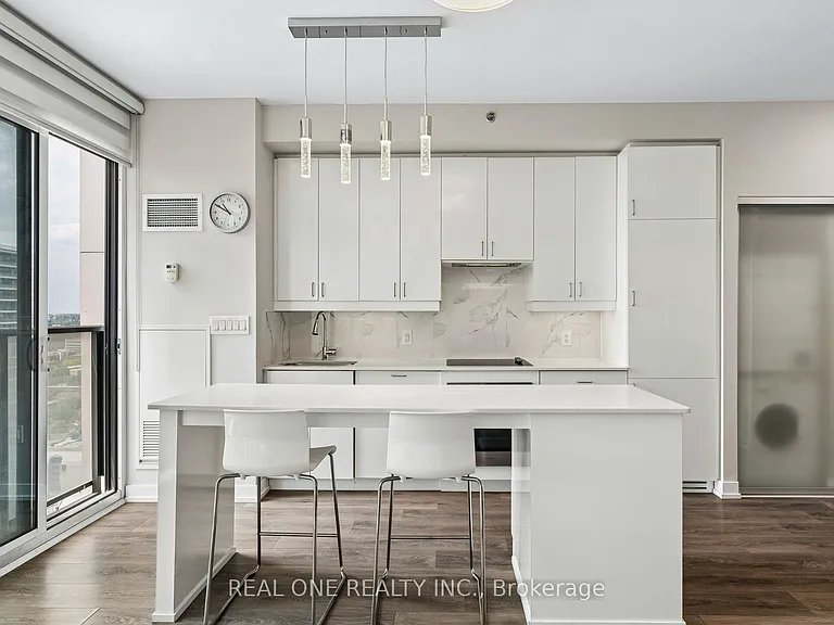 426 University Ave #3102 — Photo 22