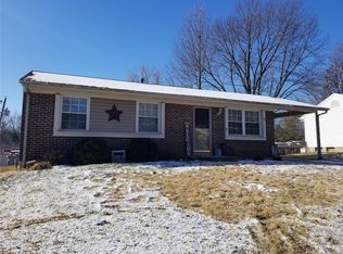 2811 Quenley St, Saint Charles, MO 63301
