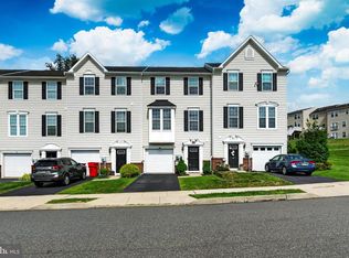 1114 Sageview Dr, Pottstown, PA 19464