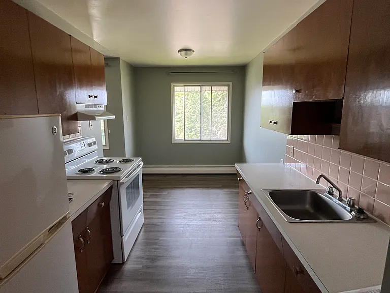 5141 46th Ave — Photo 28