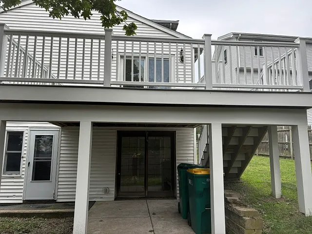 2 bed, 1200 sqft, $2,475 — Photo 2